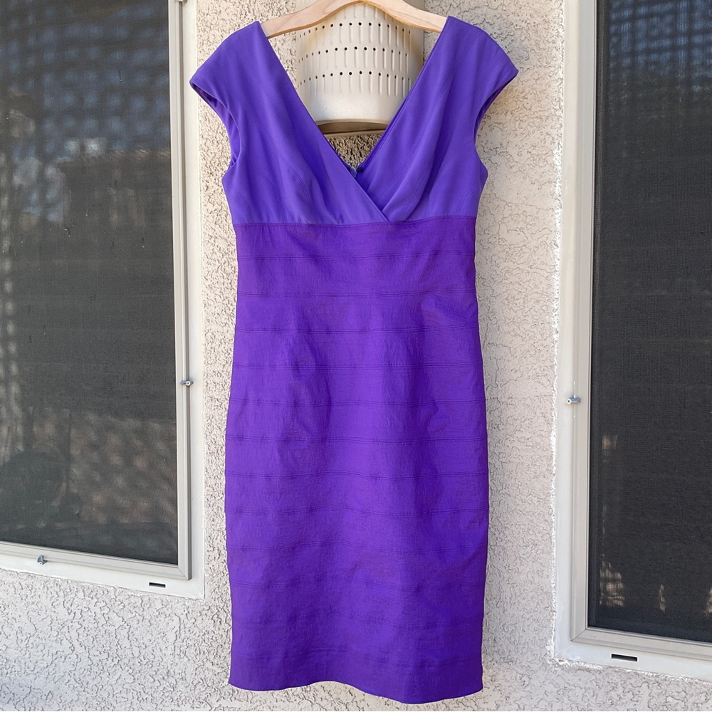 EUC Adrianna Papell Empire Sheath Midi Dress Size 10 Sleeveless Purple Office